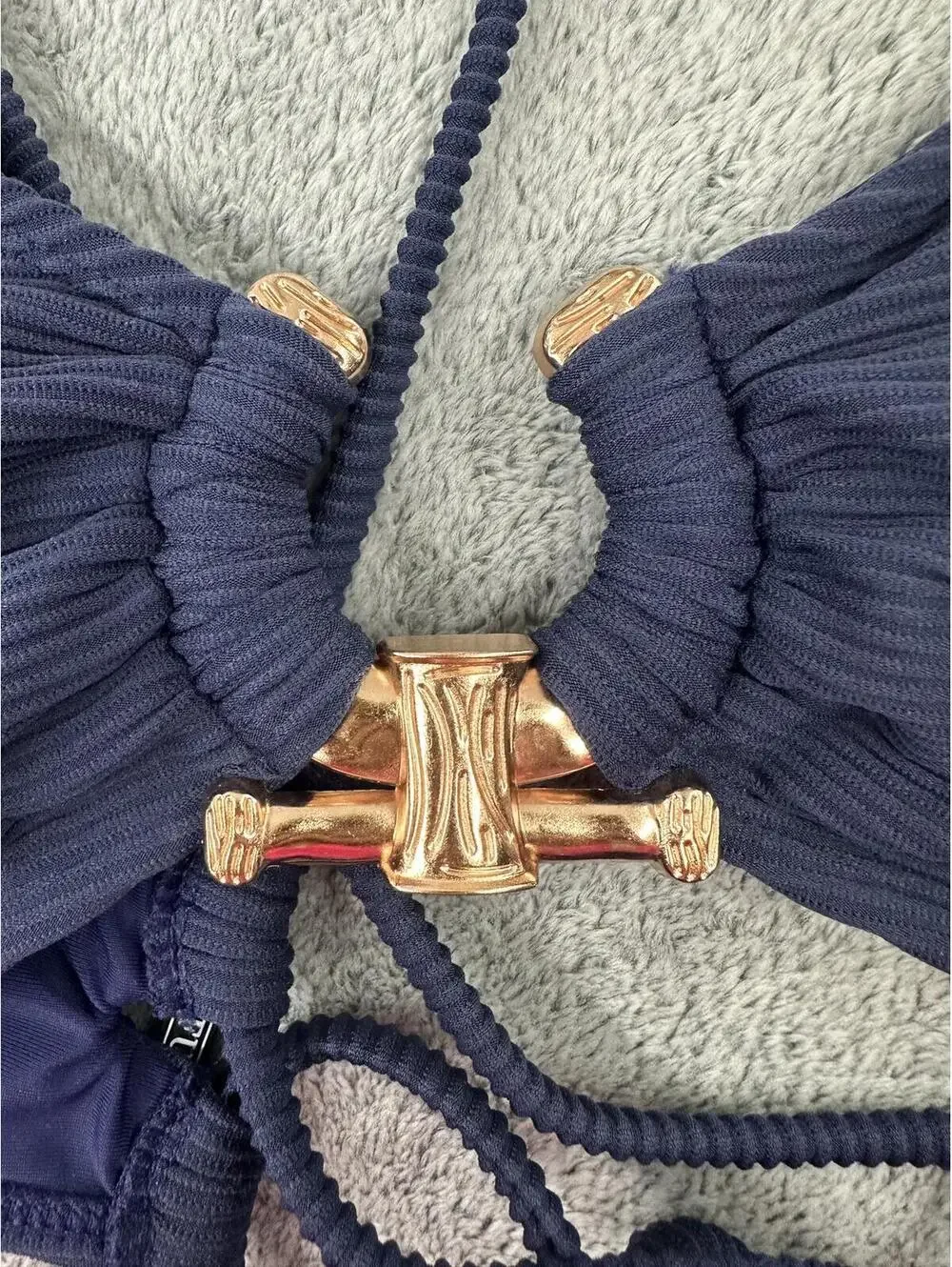 NWT Zaful Navy Ruched Ring Front Bikini Top Y2K Vacation Swimwear